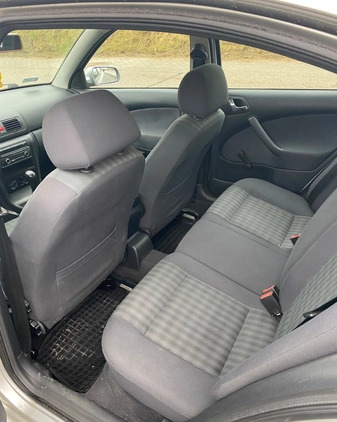 Skoda Octavia cena 9200 przebieg: 166000, rok produkcji 2005 z Warszawa małe 67